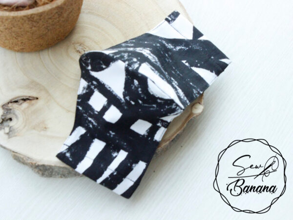 mask black white