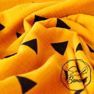 black triangle muslin
