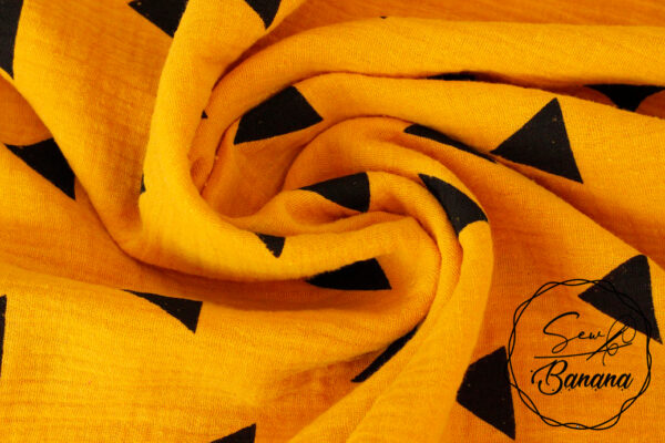 black triangle muslin