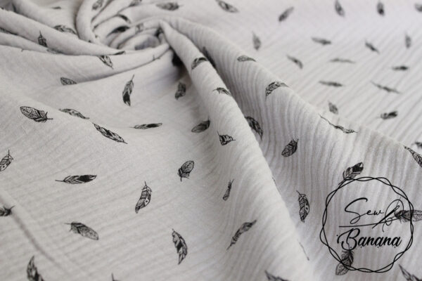 dreamy feathers muslin