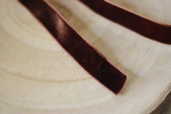 velvet ribbon rum raisin 1,7 cm