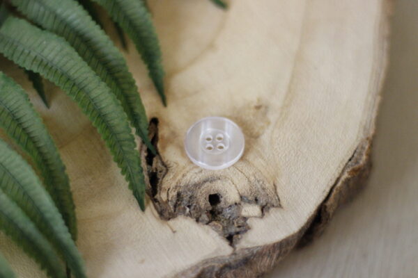 11,5 mm seashell color button