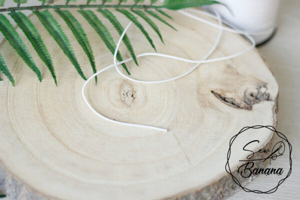 1,5 mm round elastic white